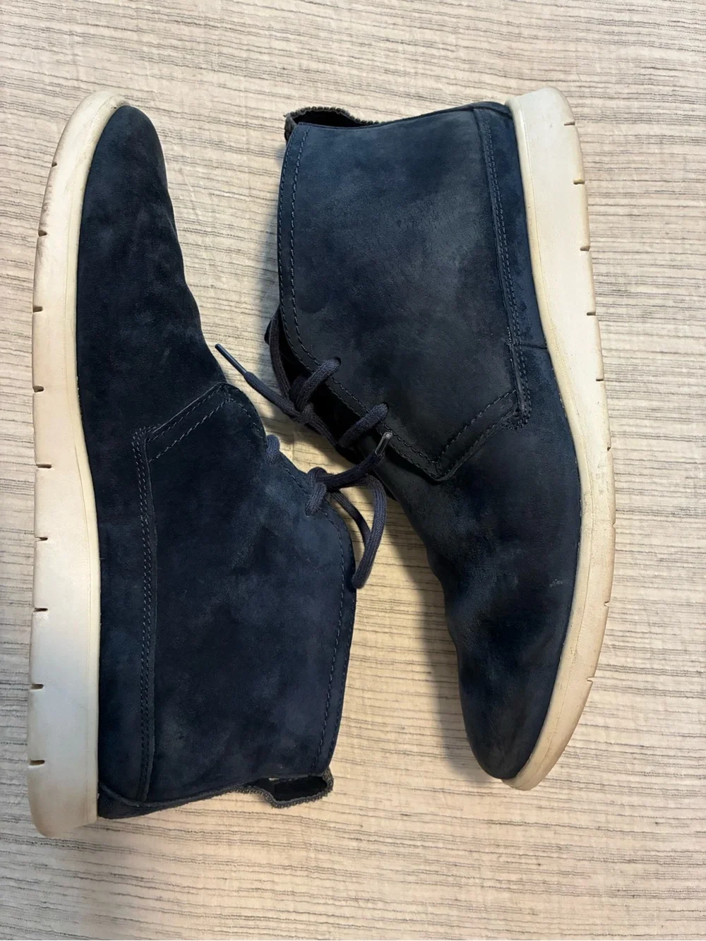 UGG good see